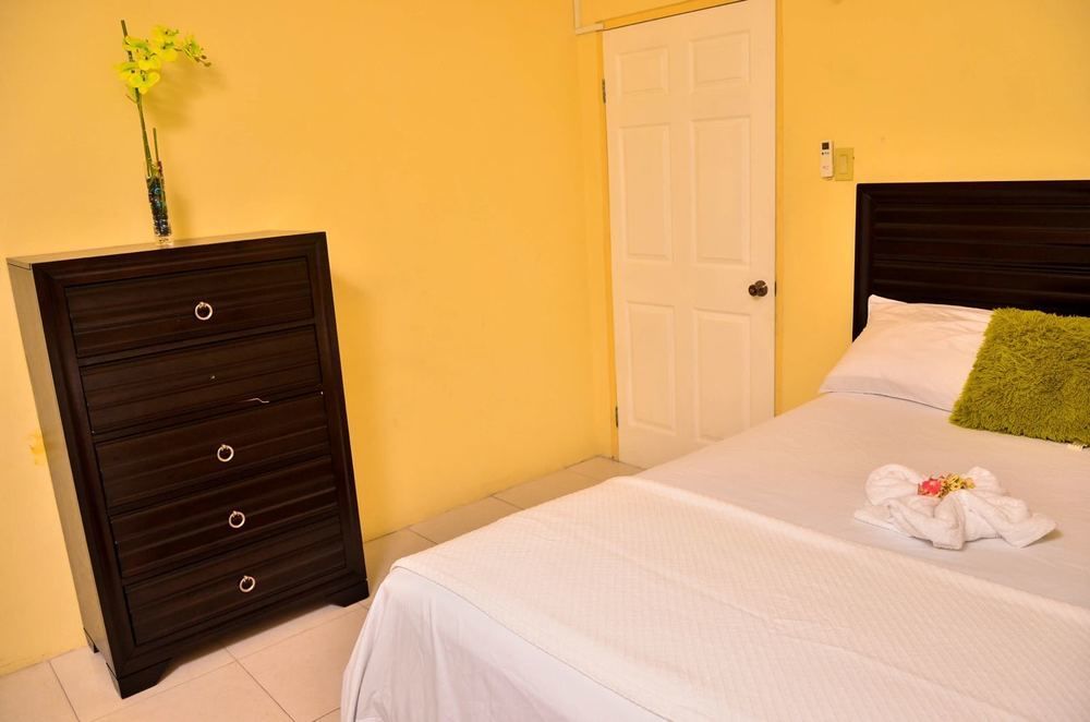 Kingston Sunset Guest Apartment I Eksteriør bilde