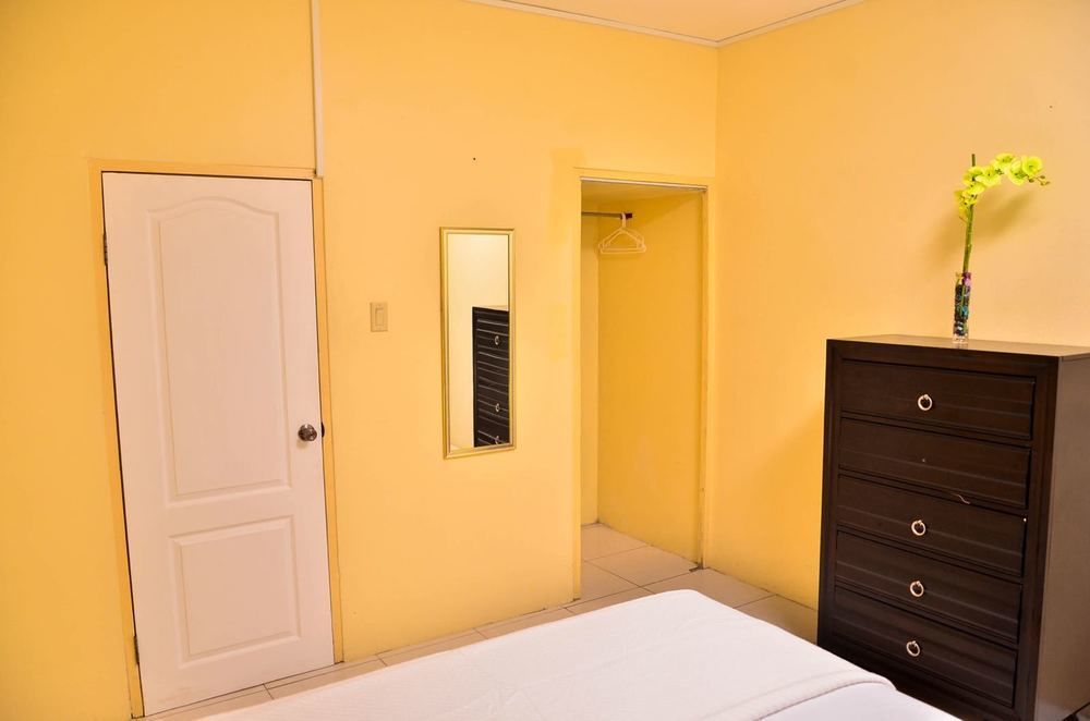 Kingston Sunset Guest Apartment I Eksteriør bilde